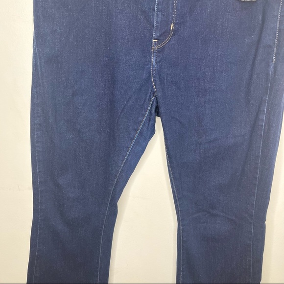 LEVI’S Curvy Bootcut Dark Wash Denim Jeans - Picture 5 of 16